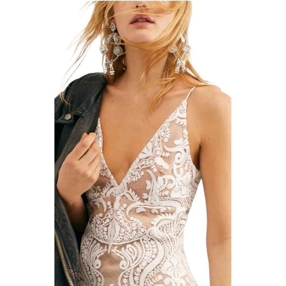 Free People Shimmering Sequin Mini Tank Dress Embroidery Lace Overlay Ivory Sz 8 - Picture 4 of 12